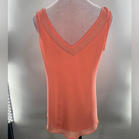 EUC White House Black Market Chiffon Tank Top - Picture 6 of 10